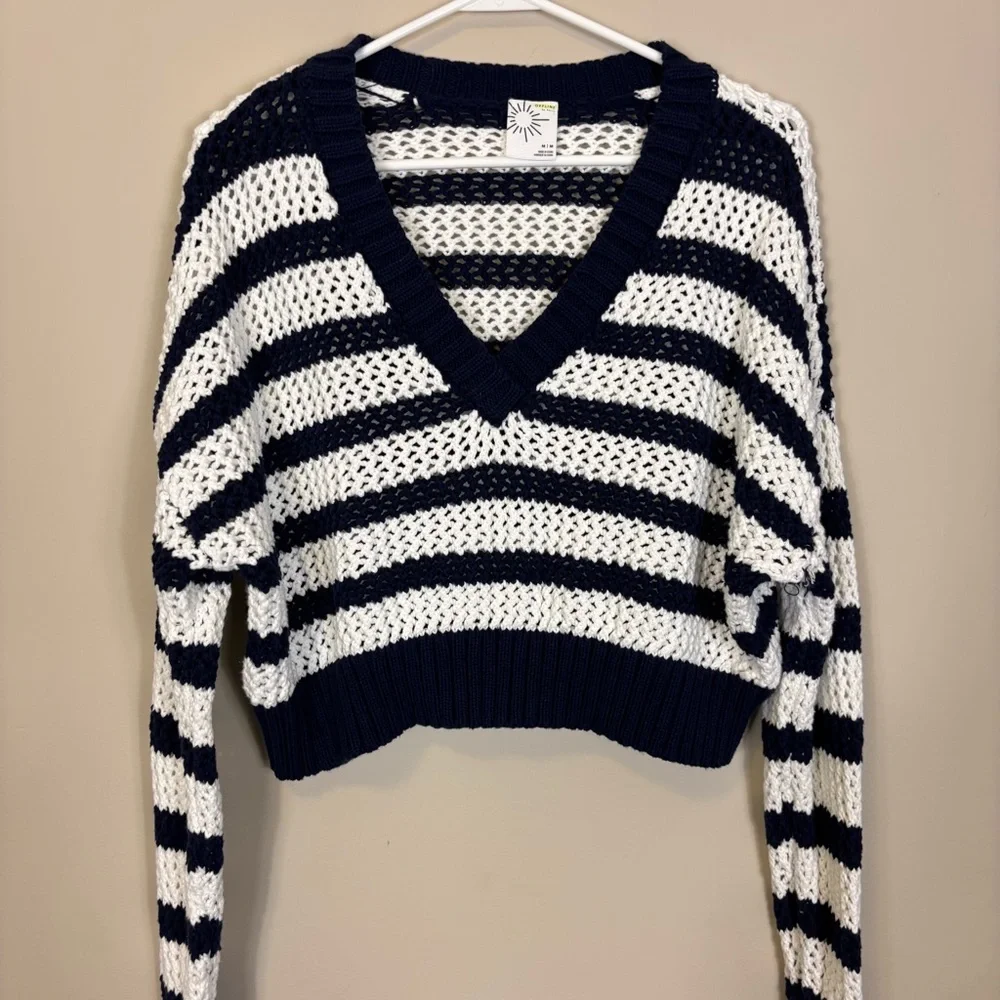 Aerie‎ Navy Blue and White Striped V-Neck Perforated Sweater Medium